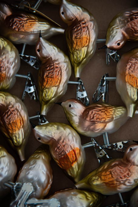 Decorated glass birds with clip | Glavena Decorated glass birds with clip